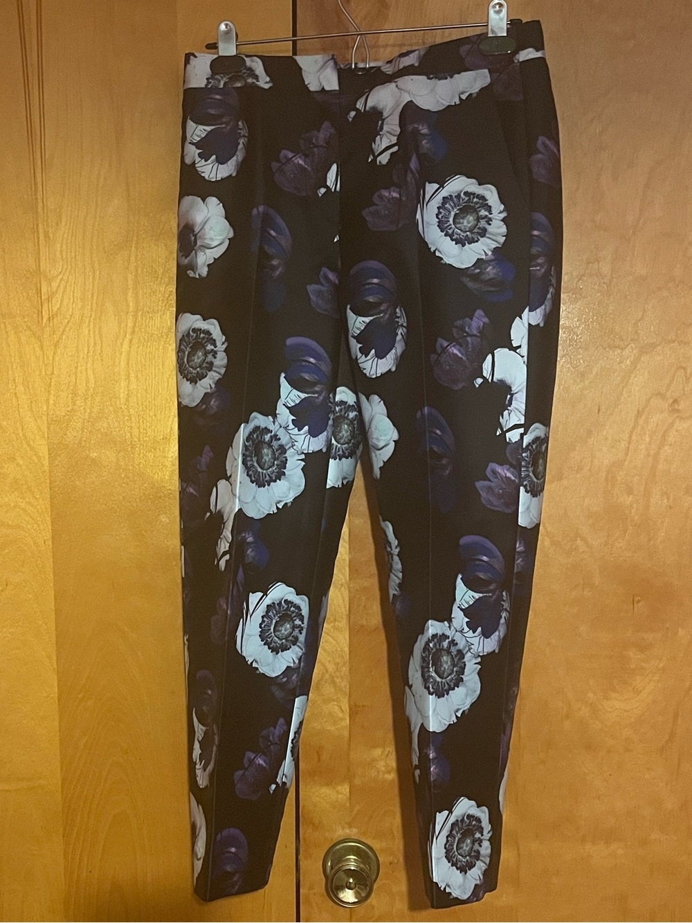 J. Crew Size 2 Cropped Patio Pants in Violet Poppy Print